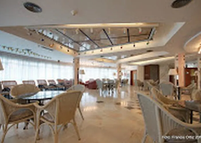 Hotel Puerto Colon Club 3*